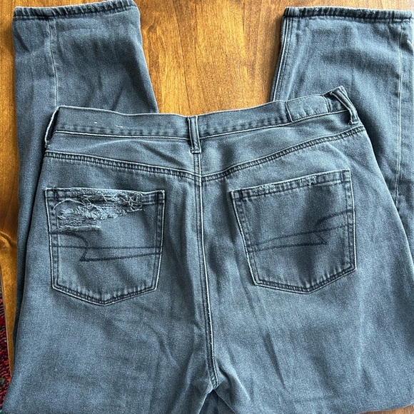 American Eagle Black distressed Jean - Picture 2 of 4